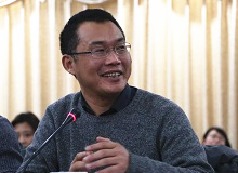 李云雷：文學批評應對“新時期文學”起到建設性作用我們可以通過對文學問題的討論，首先改變文學觀念，然后再推動社會思潮的轉變。[詳細]