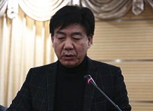 劉川鄂：迎合還是提升？在精神消費多樣化、文學創作邊緣化、文學批評更加邊緣化的當下，批評文體駁雜、批評問題意識薄弱、批評的有效性普遍缺失。[詳細]